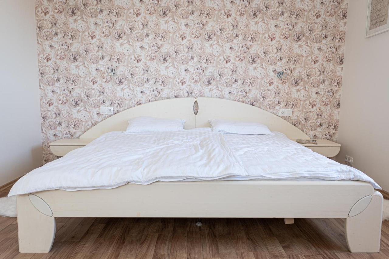Szigligeti Mandula Kert Vendeghaz Apartment Екстериор снимка