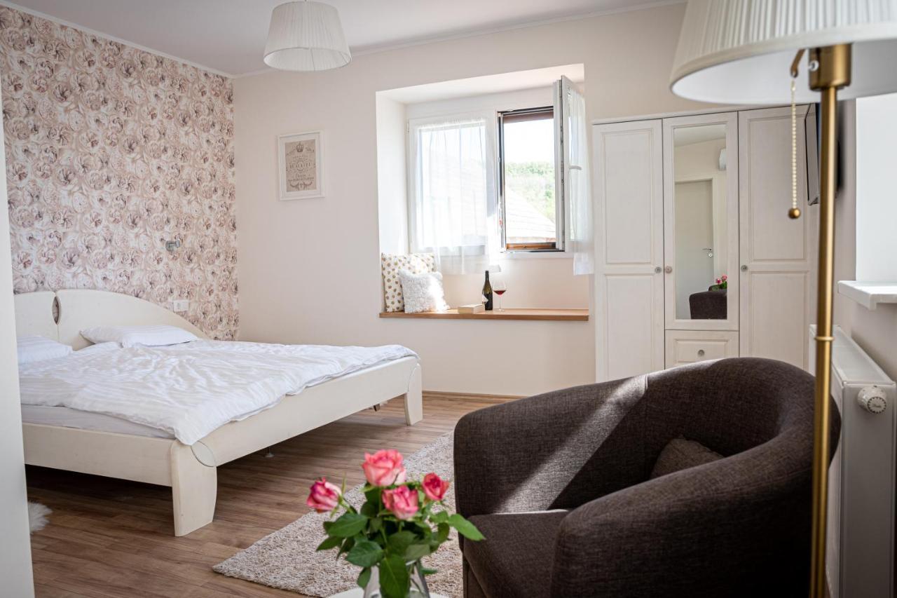 Szigligeti Mandula Kert Vendeghaz Apartment Екстериор снимка